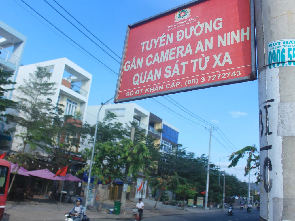 Đảm bảo quyền riêng tư khi lắp đặt tại nơi có đông người qua lại