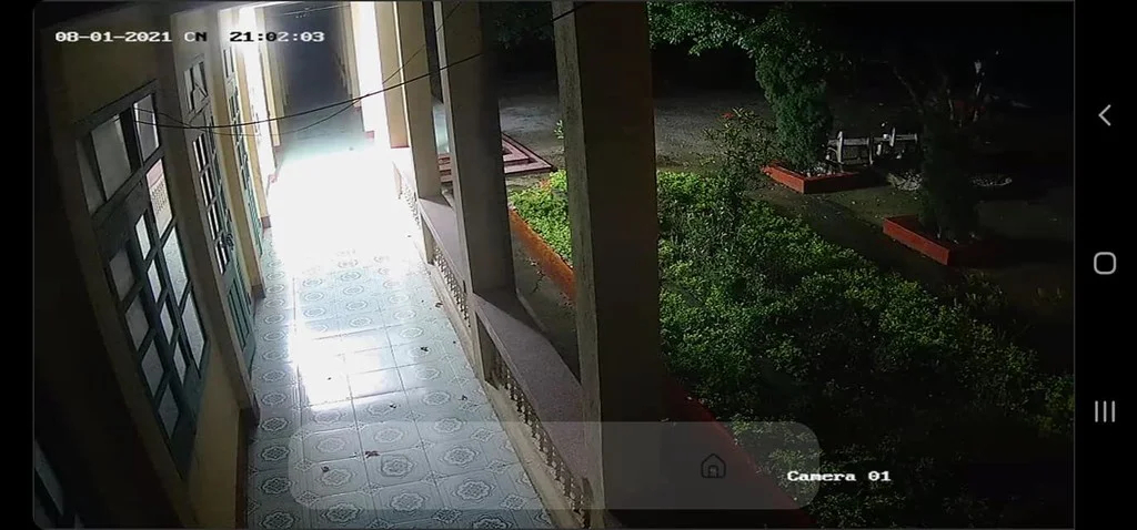 Quan sát ban đêm rõ nét nhờ hồng ngoại thông minh