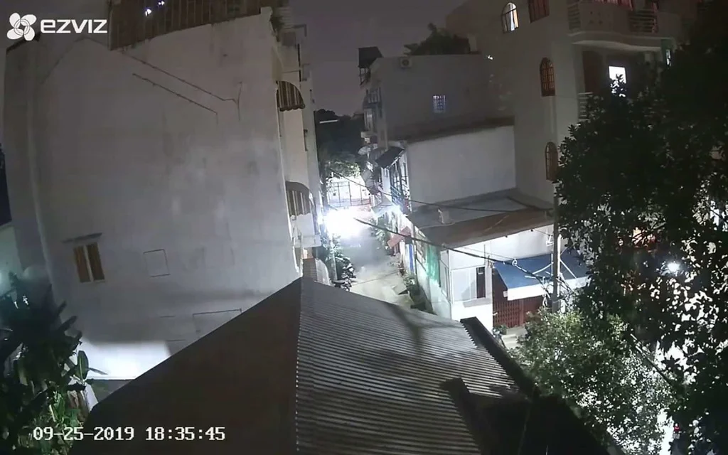 Camera quan sát Ezviz quay ban đêm