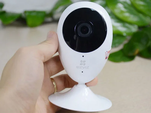 Camera IP Wifi Ezviz C2C CS-CV206 (c0-1a1wfr) 720P